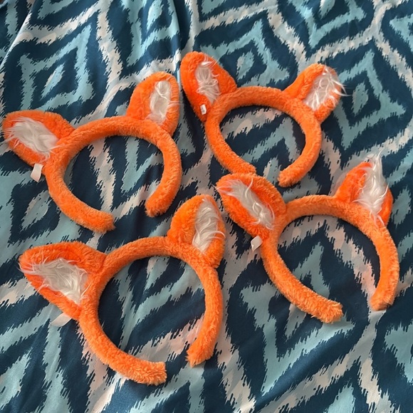 Great Wolf Lodge Ears Headband Halloween Howl-o-ween  ears (4) - Picture 1 of 3